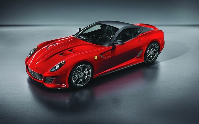 068060_2011_Ferrari_599