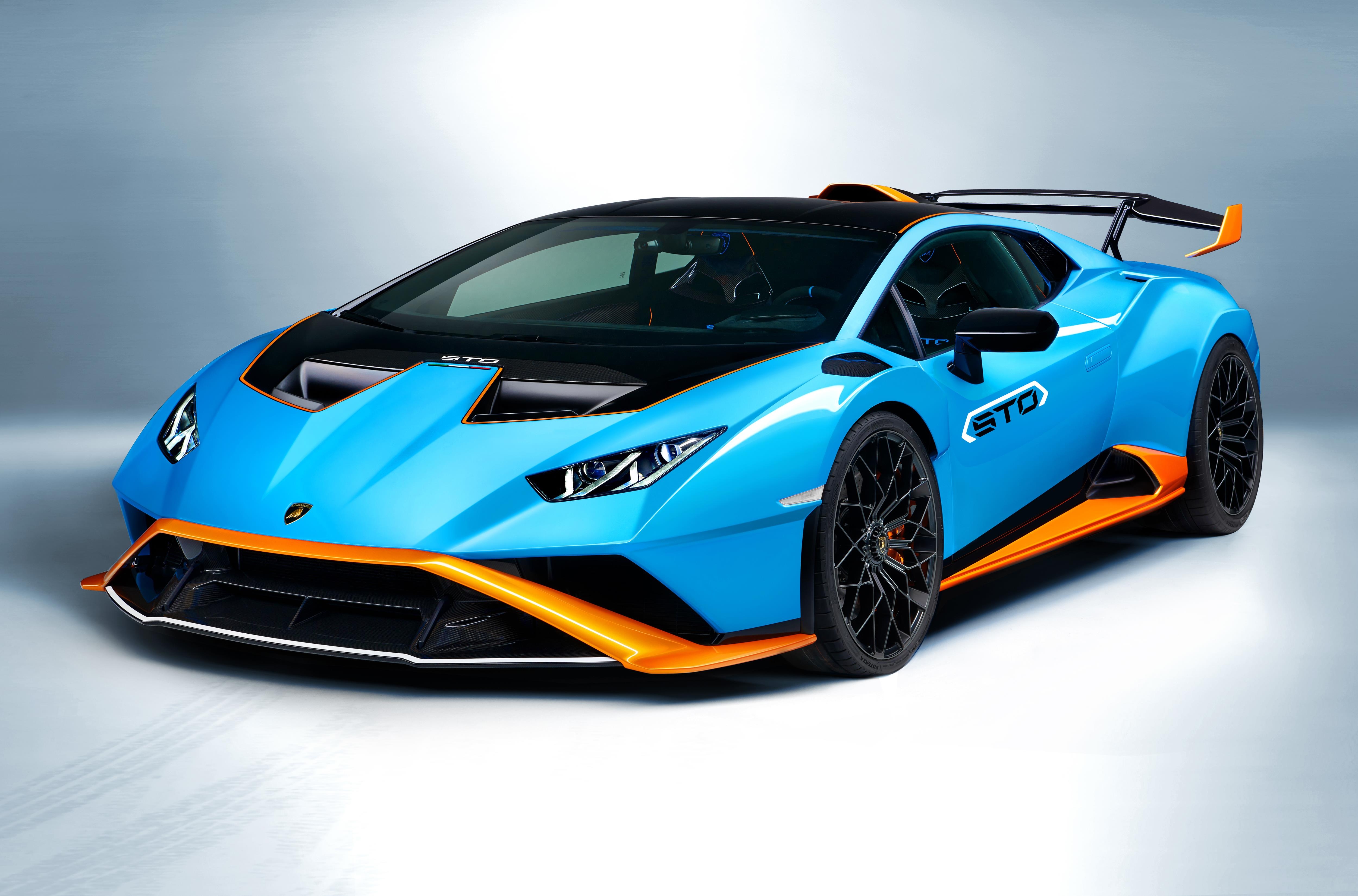 S0-lamborghini-huracan-sto-echappee-d-un-circuit-652837